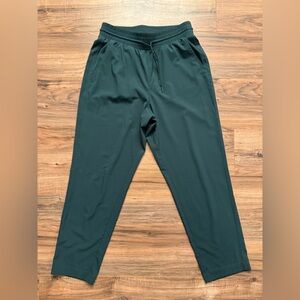GAP High Rise Runaround Pants Green
